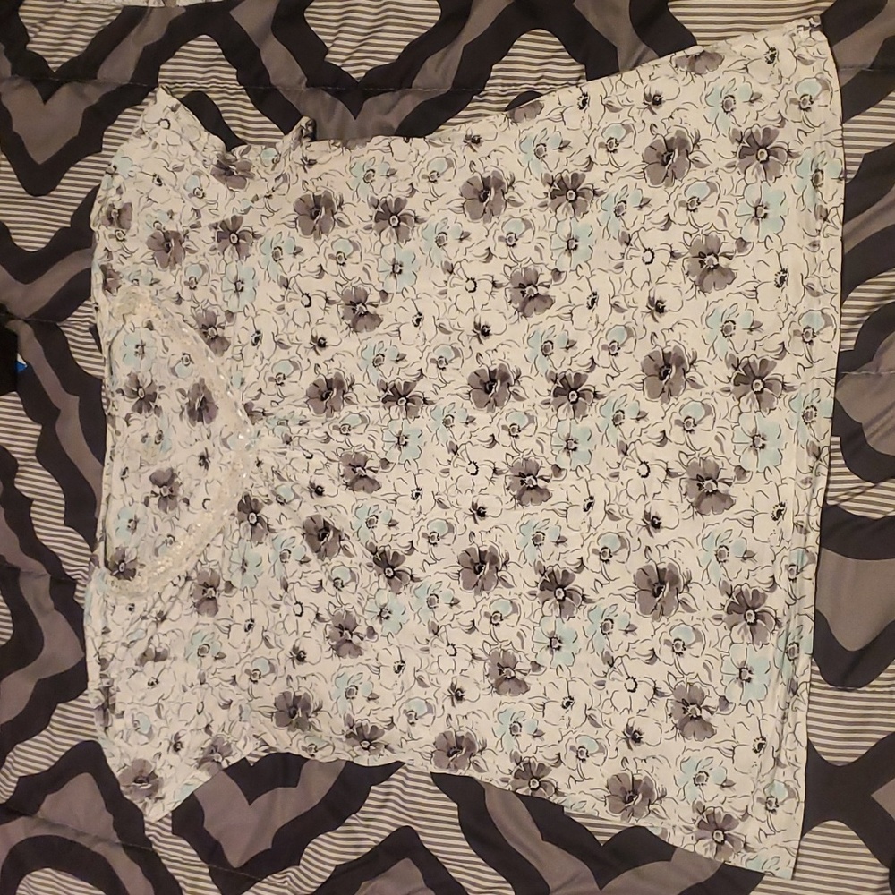 Womens flower sleep set